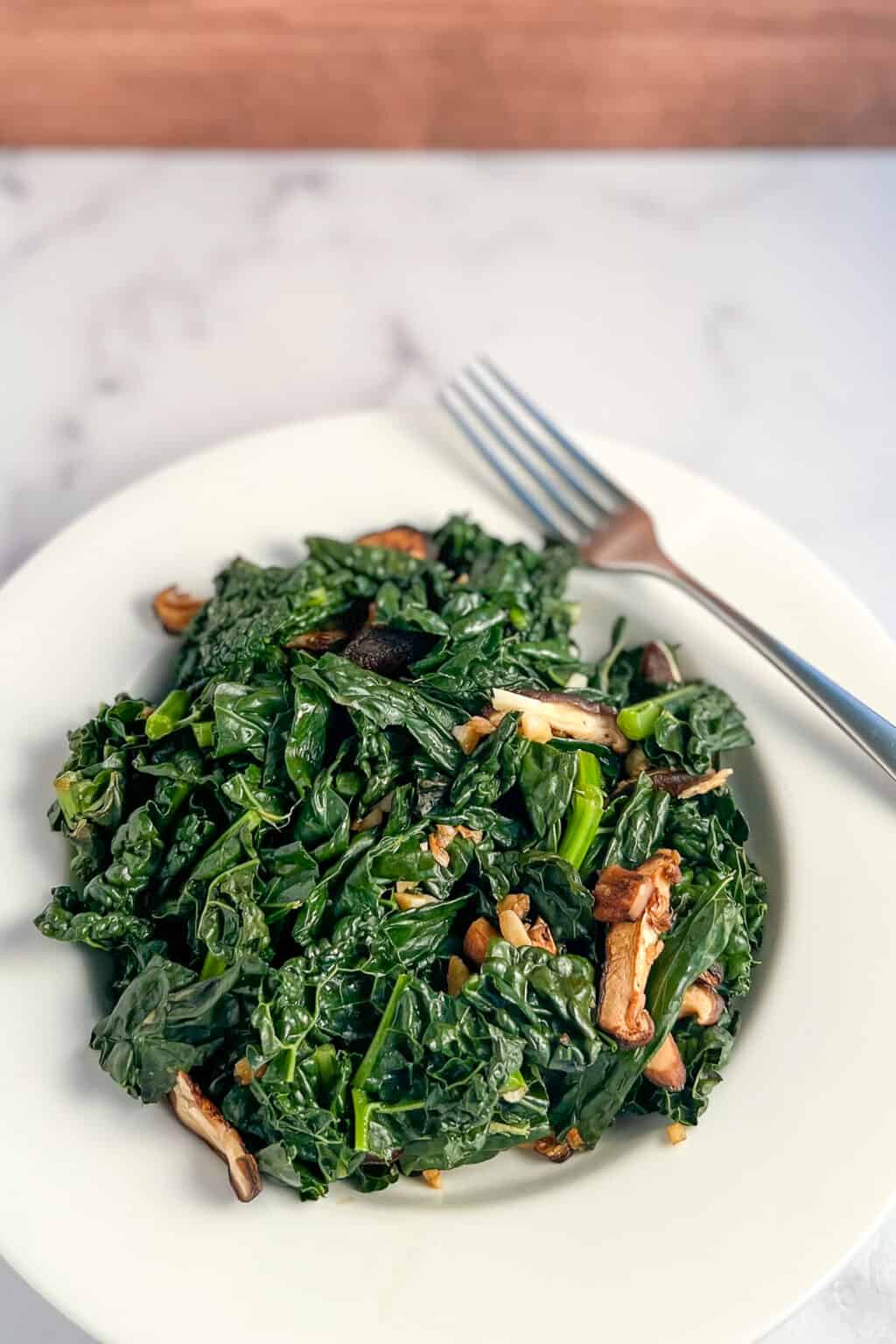 Sauteed Kale and Mushrooms [OILFREE] Daniel's Plate